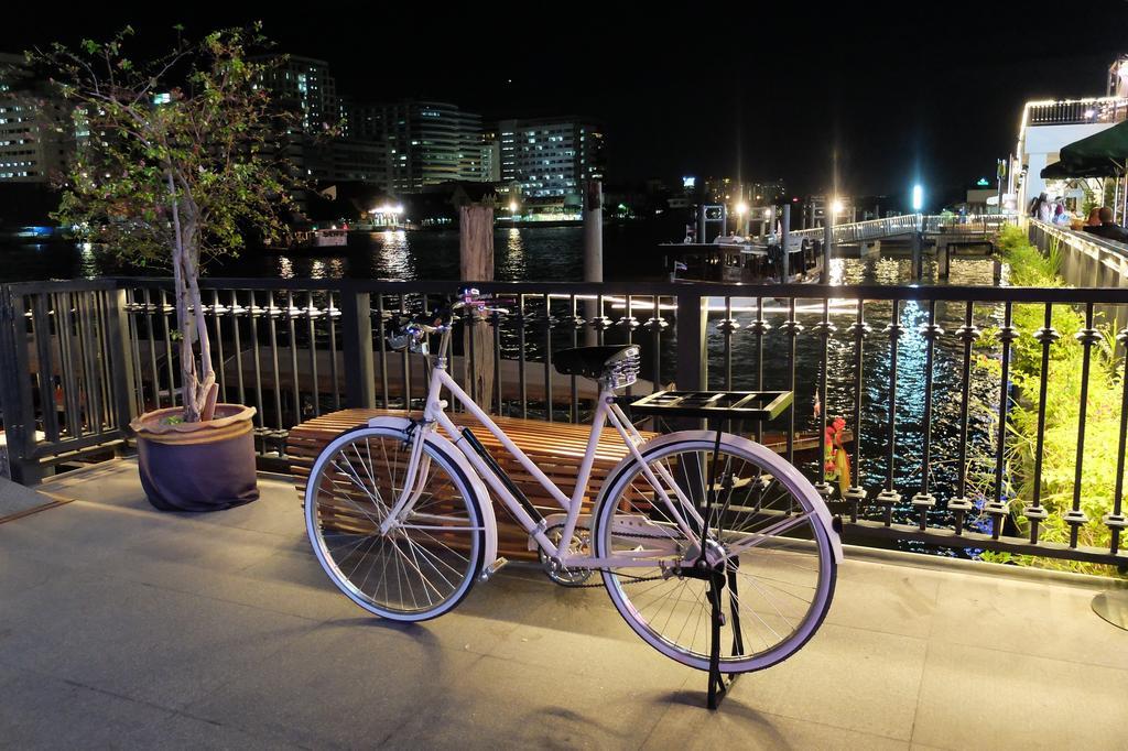 Old Capital Bike Inn - Sha Certified Bangkok Eksteriør billede